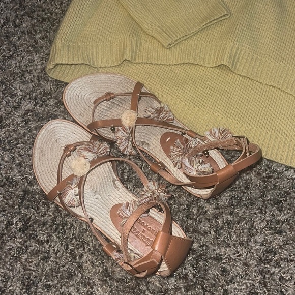 $118 NWOB SOLUDOS X ANTHROPOLOGIE BROWN LEATHER STRAPPY TASSELED SANDAL SIZE 7 - Picture 2 of 11